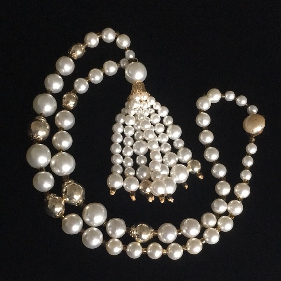 Vintage Retro Faux Pearl Necklace - Picture 1 of 14